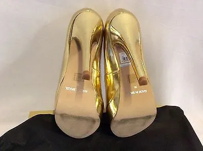 Brand New French Connection Gold Metalic Platform Heels Size 3/36