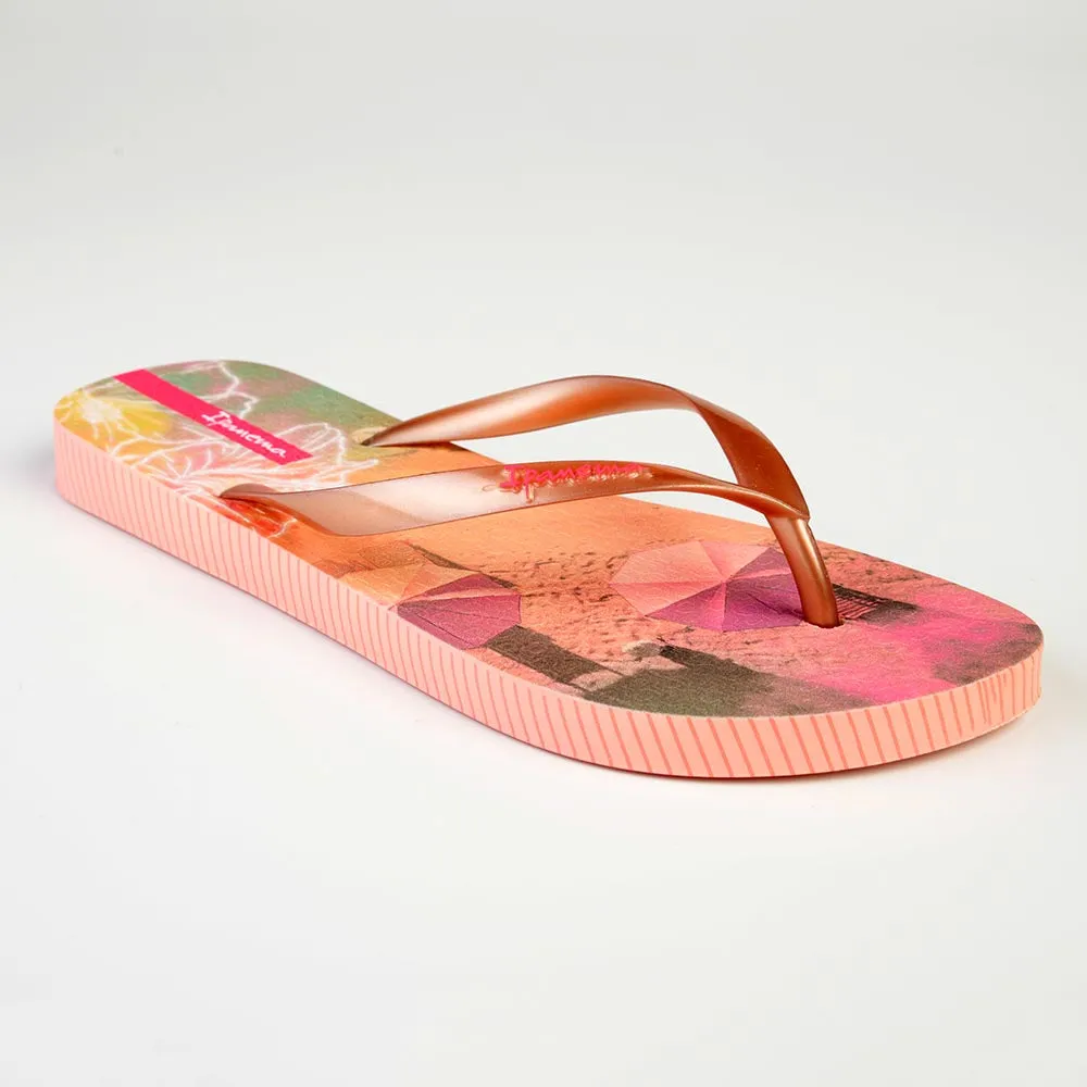 Ipanema Thong Sandals - Pink / Multi