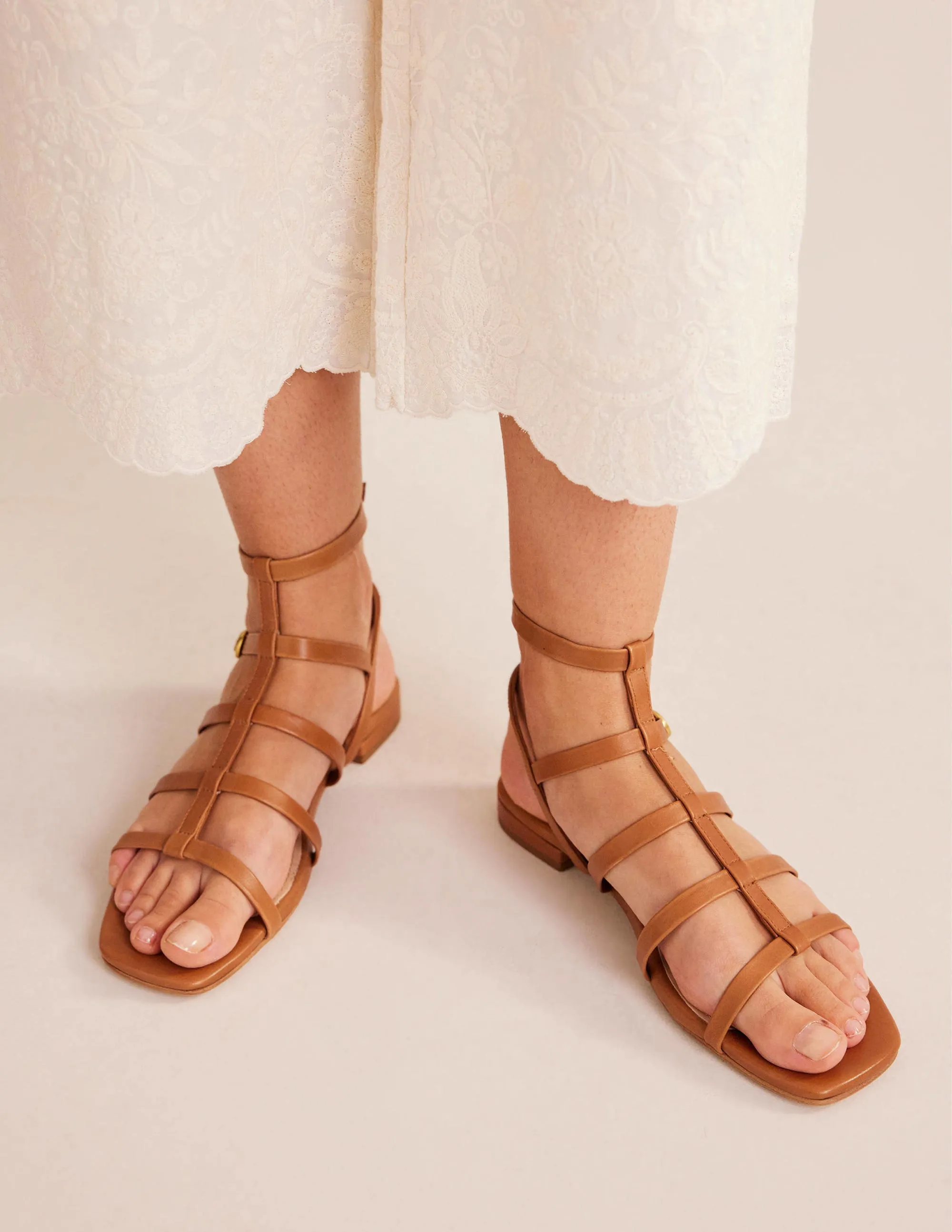 Leather Gladiator Sandals-Tan